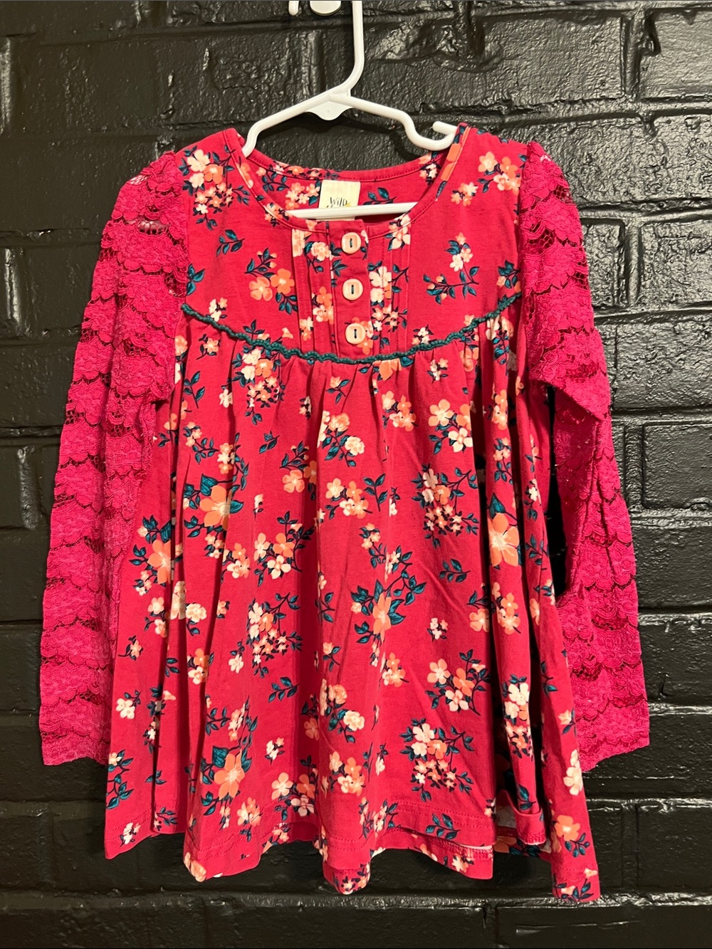 Wildflowers Hot Pink Floral Lace-Sleeve Tunic